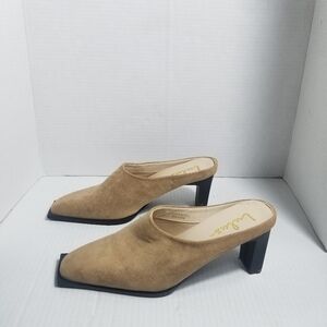 LULUS WOMEN'S HEELED MULES SIZE 8.5